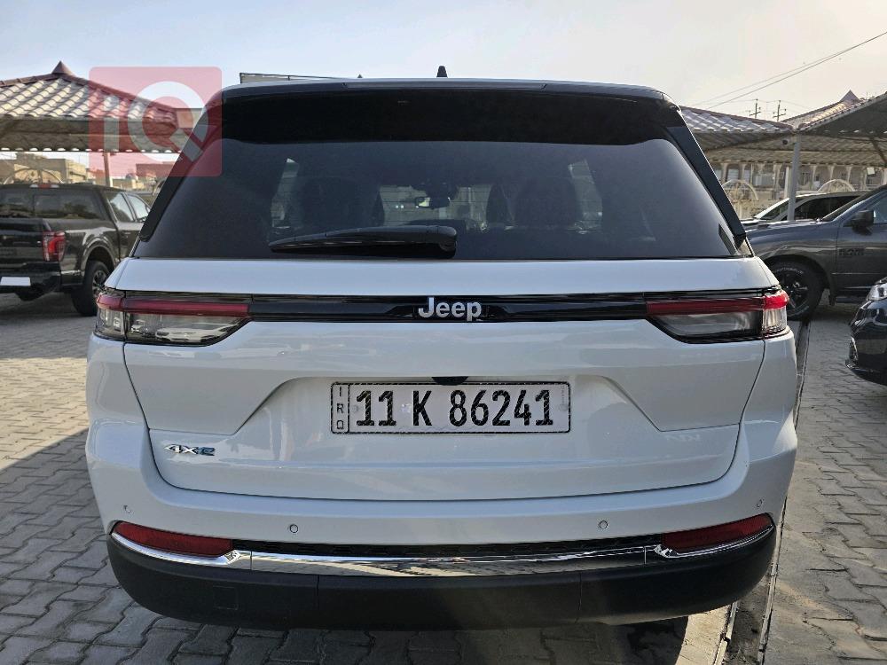 جيب جراند شيروكي